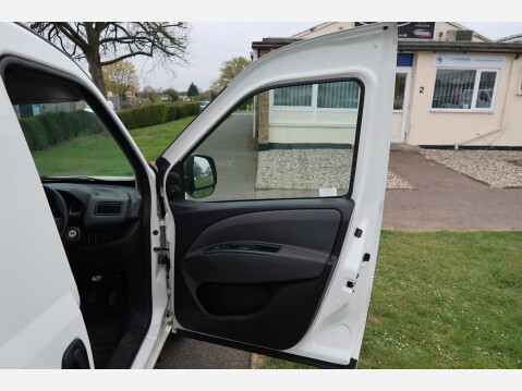 Fiat Doblo 16V TECNICO MAXI MULTIJET II 21
