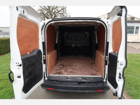 Fiat Doblo 16V TECNICO MAXI MULTIJET II 29