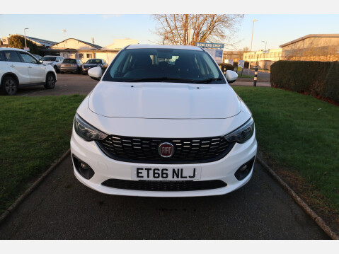 Fiat Tipo EASY PLUS 4