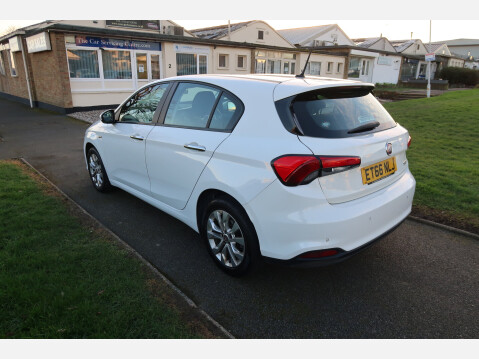 Fiat Tipo EASY PLUS 9