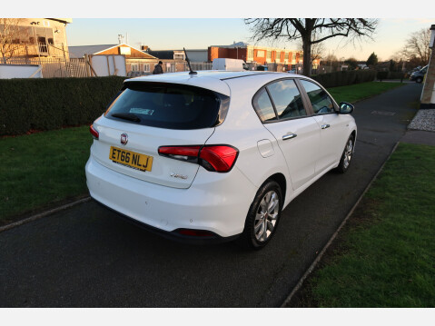 Fiat Tipo EASY PLUS 15