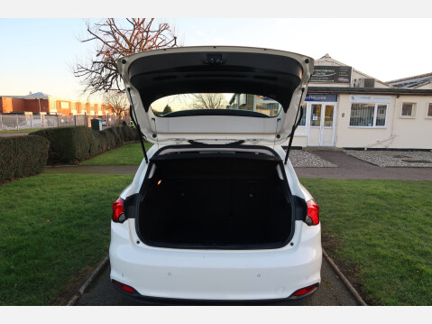 Fiat Tipo EASY PLUS 21