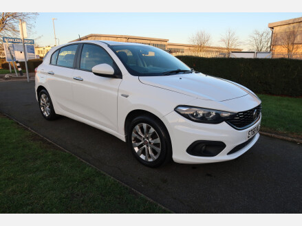 Fiat Tipo EASY PLUS