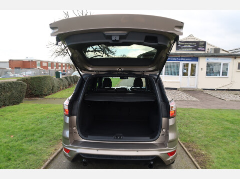 Ford Kuga ST-LINE TDCI 33