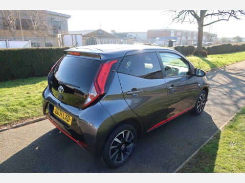Toyota Aygo VVT-I X-TREND TSS 15