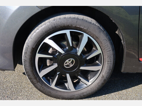 Toyota Aygo VVT-I X-TREND TSS 18