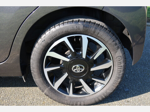 Toyota Aygo VVT-I X-TREND TSS 19