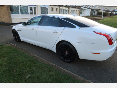 Jaguar XJ D V6 PORTFOLIO L 9