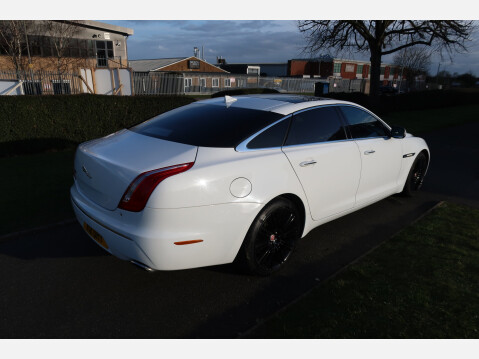 Jaguar XJ D V6 PORTFOLIO L 14