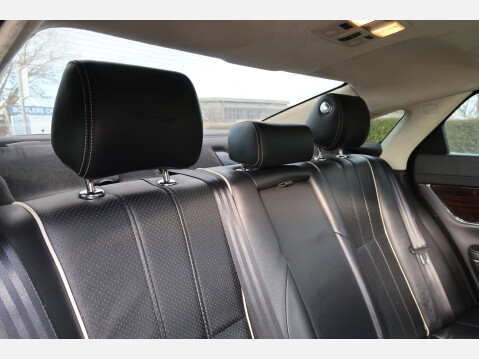 Jaguar XJ D V6 PORTFOLIO L 40