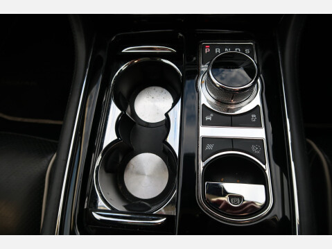 Jaguar XJ D V6 PORTFOLIO L 51