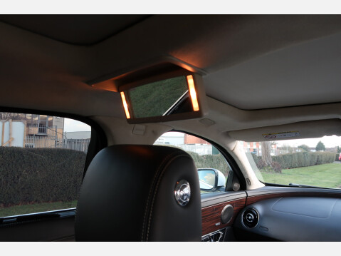 Jaguar XJ D V6 PORTFOLIO L 43