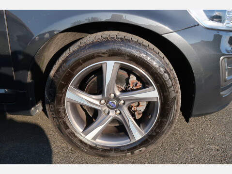 Volvo XC60 D5 R-DESIGN LUX NAV AWD 15