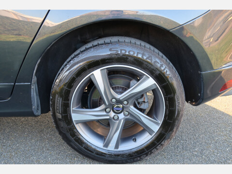 Volvo XC60 D5 R-DESIGN LUX NAV AWD 17