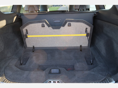 Volvo XC60 D5 R-DESIGN LUX NAV AWD 35