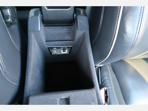 Volvo XC60 D5 R-DESIGN LUX NAV AWD 39
