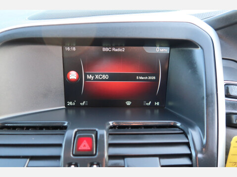 Volvo XC60 D5 R-DESIGN LUX NAV AWD 43