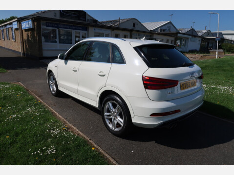 Audi Q3 TDI S LINE 11