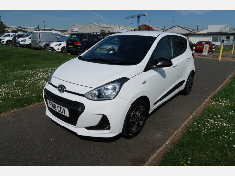 Hyundai i10 GO SE 5