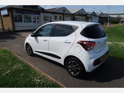 Hyundai i10 GO SE 10