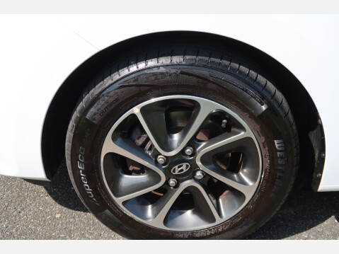 Hyundai i10 GO SE 18