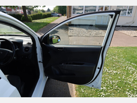 Hyundai i10 GO SE 21