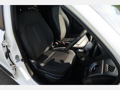 Hyundai i10 GO SE 22