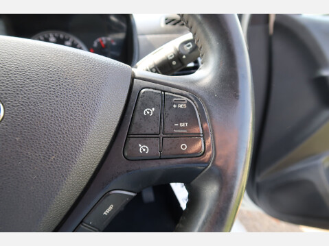 Hyundai i10 GO SE 48