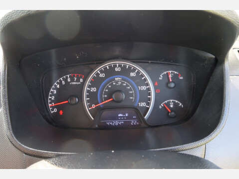 Hyundai i10 GO SE 52