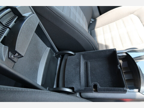Ford Galaxy ZETEC TDCI 44