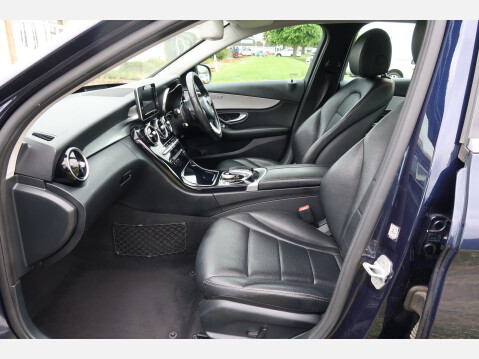 Mercedes-Benz C Class C220 BLUETEC SPORT 22