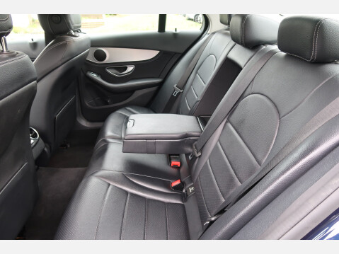 Mercedes-Benz C Class C220 BLUETEC SPORT 24