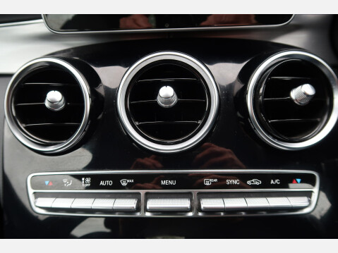 Mercedes-Benz C Class C220 BLUETEC SPORT 37