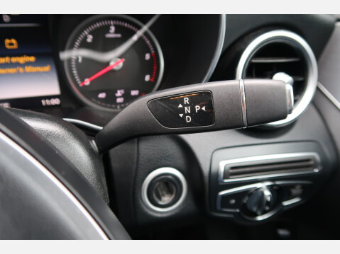 Mercedes-Benz C Class C220 BLUETEC SPORT 47