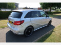 Mercedes-Benz B Class B 180 D AMG LINE PREMIUM 15
