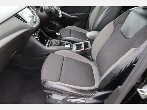 Vauxhall Grandland X BUSINESS EDITION NAV 25