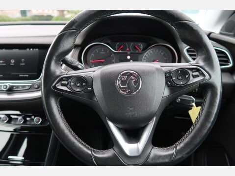 Vauxhall Grandland X BUSINESS EDITION NAV 50