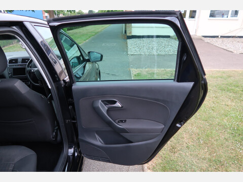 Volkswagen Polo MATCH 29