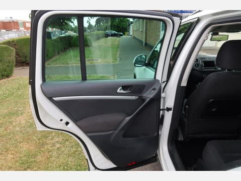 Volkswagen Tiguan MATCH EDITION TDI BMT 28