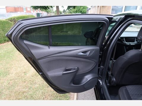 Vauxhall Astra SRI NAV 27