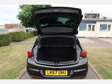 Vauxhall Astra SRI NAV 31