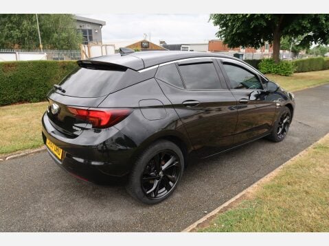 Vauxhall Astra SRI NAV 15