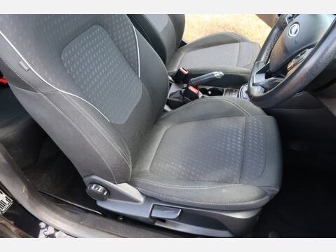 Ford Fiesta ZETEC 18
