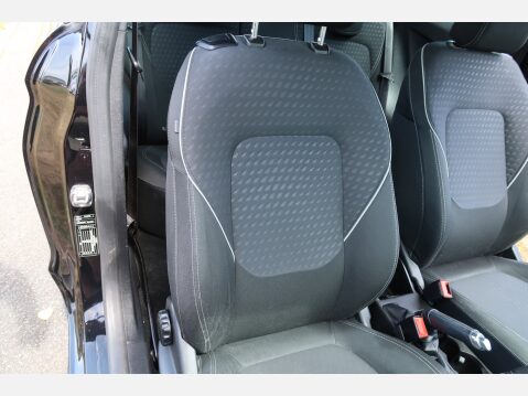 Ford Fiesta ZETEC 19