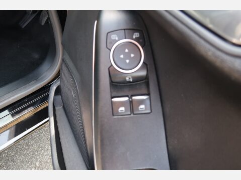 Ford Fiesta ZETEC 26