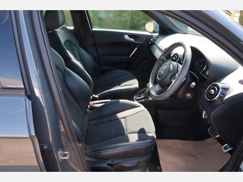Audi A1 SPORTBACK TFSI S LINE NAV 23