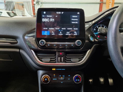 Ford Fiesta 1.0 T EcoBoost ST-Line 16