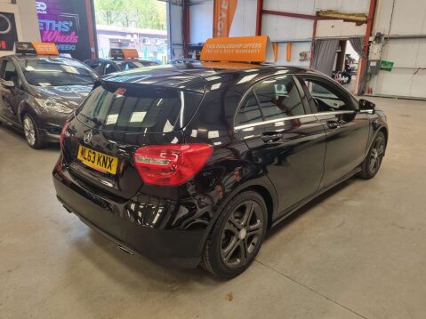 Mercedes-Benz A Class 1.6 A200 Sport 5