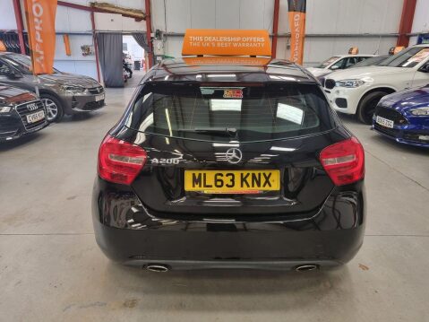 Mercedes-Benz A Class 1.6 A200 Sport 7