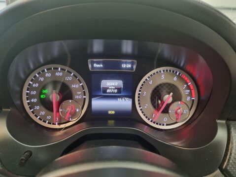 Mercedes-Benz A Class 1.6 A200 Sport 21